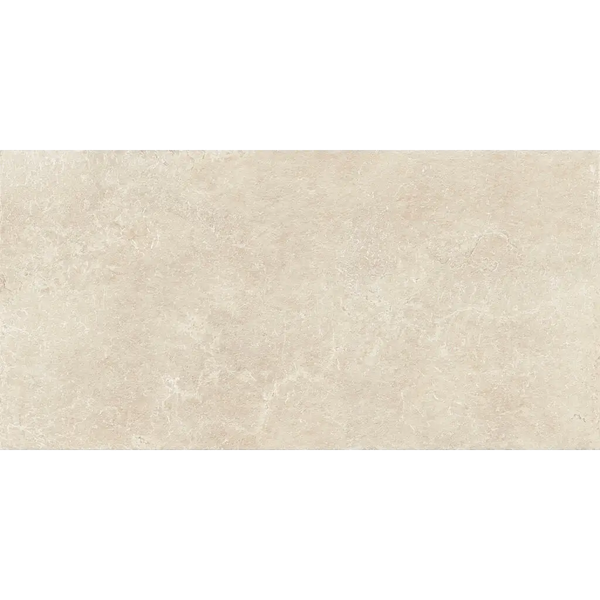 Creamkleurige textured keramische tegel met subtiele aders en matte afwerking, Trevia Beige 60x120 rett