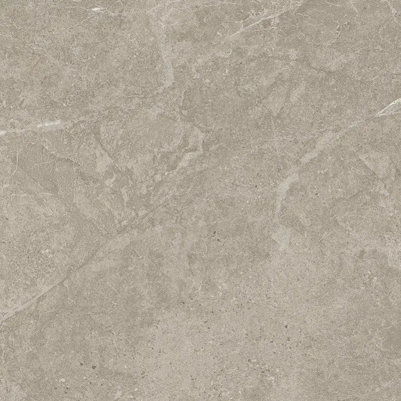 Beige marmer tegel vloer met subtiele aders en glanzende afwerking in duolith fossil 60x60