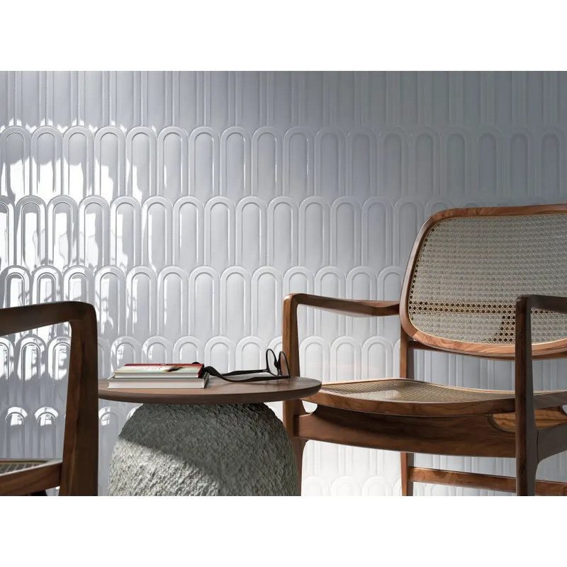 Witte textuurbehang met boogendesign voor een moderne look in Gala White Glans 8x21