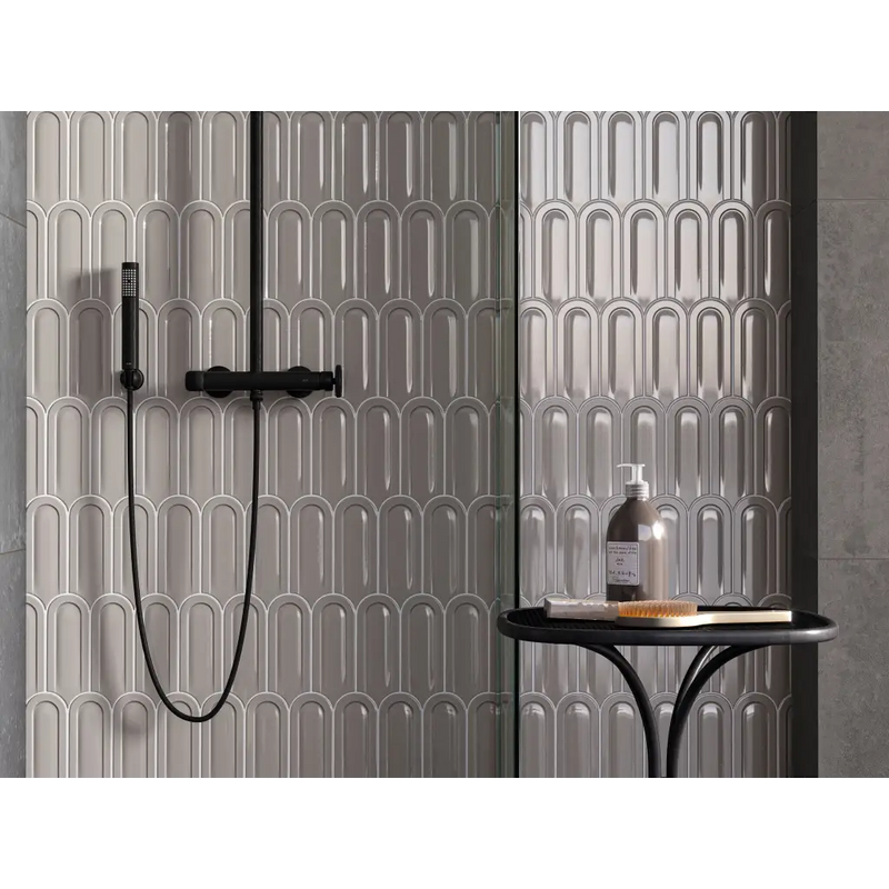 Zwarte matte douchekraan set Gala Pearl Glans 8x21 met moderne gebogen design