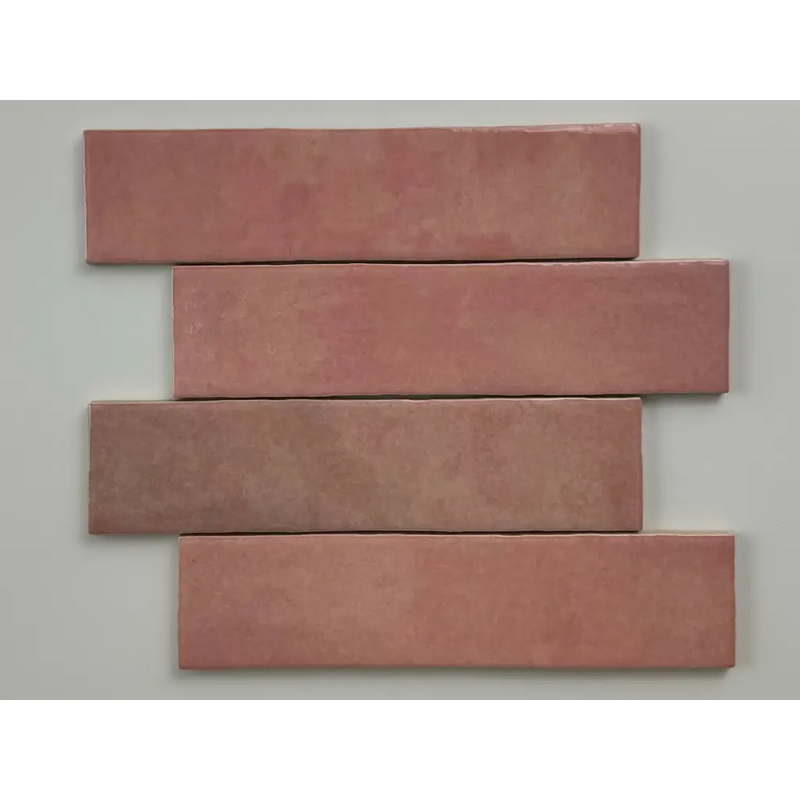 Terracotta tegels roze glans 6x24,6 met matte afwerking en aardse textuur