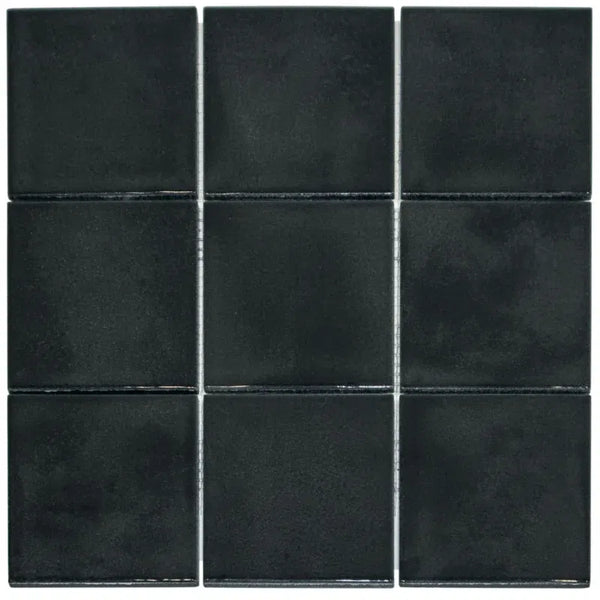 KAG10915 Black Glossy