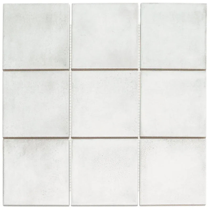 KAM10010 White Matt R10