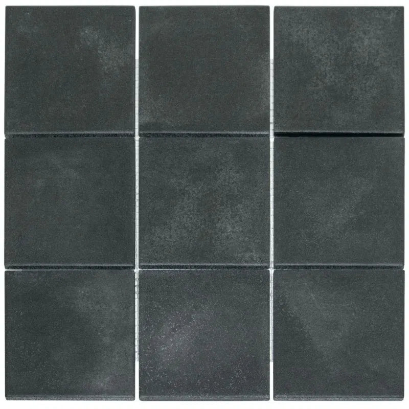 KAM10925 Black Matt R10