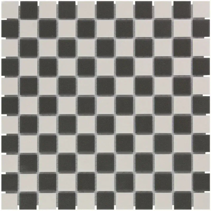 LO23102317 Chessboard Matt R11