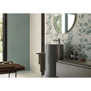 Cilindrische zwarte pedestal wastafel met kraan, Alure Sage wandtegel 25x50