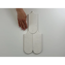 Witte papercut-outs in flesvorm bij Alure White Visschub Wandtegel 8x21,5