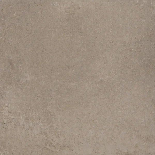 Smooth beige concrete surface of Ambiente Nut Mat 60 x 60 rett met subtiele textuur