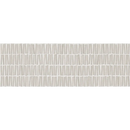 De bars sand wandtegel 40x120 rett heeft een beige gestreept patroon op een lichte off-white achtergrond