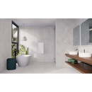 Witte keramische badkuip met planten, Beton Cire Bercy Bianco 60x120 stijl