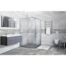 Moderne glazen douche met frameloze deuren en een donkere grijze kast bij Cashmere Oyster mat