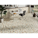 Beige Terrazzo 60x60 met kleurrijke steentjes in een witte basis, Crisp XL Beige