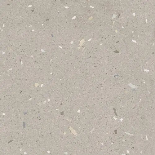 Grijze terrazzo met witte en donkere stippen, ideaal voor Croccante Avellana 60x60