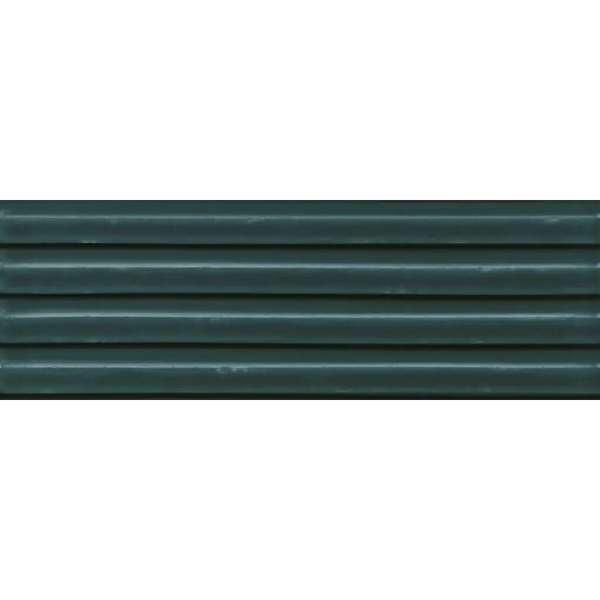 Donker groene horizontale metalen siding met lichte slijtage, Gare Ocean Glans 10x30,5