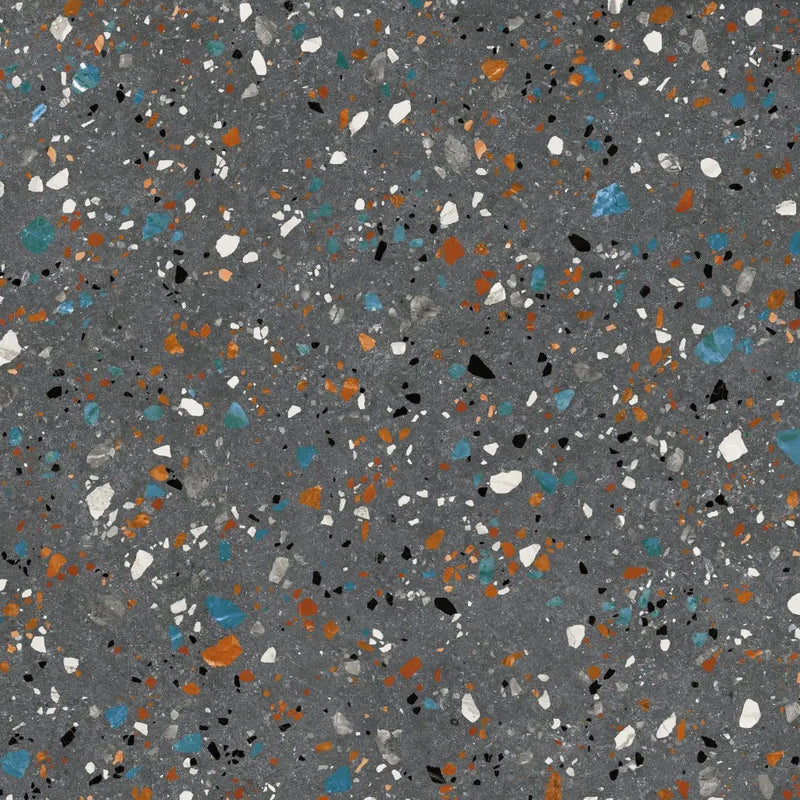 Terrazzo patroon in blauw, oranje, wit en zwart op een grijze Gobi Nero mat 60x60