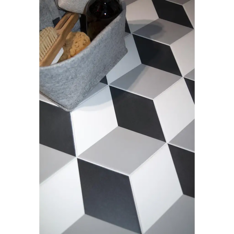 Geometric zwart, wit en grijs 3D-optische illusie op Hexagon Timeless Grey Decor mat