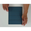 Donkere teal map met horizontale verdelers van Kalma Deep Blue 6x18 tegels