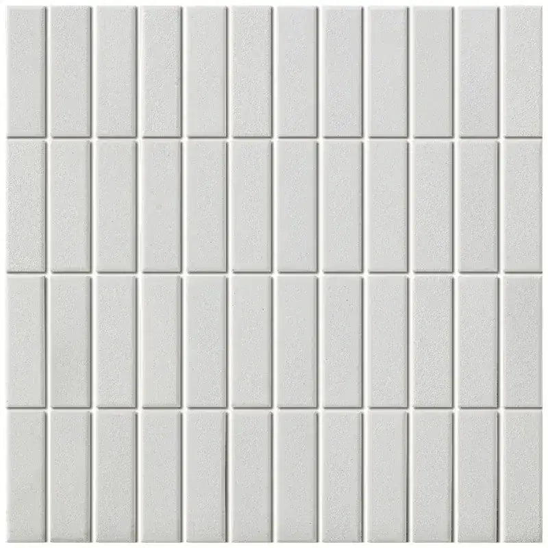 Super White Matt R11 tegels in een grid, lichtgrijs met subtiele textuur