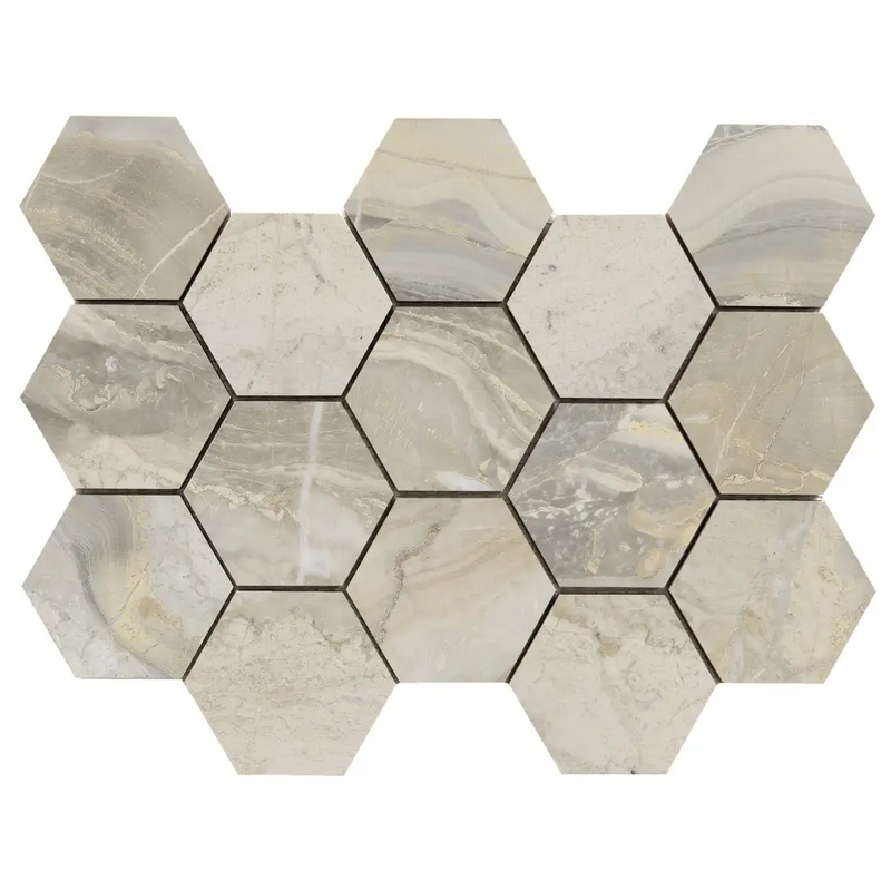 Hexagonale marmeren tegels in een honingraatmozaiek van Mozaiek Ample Beige gepolijst