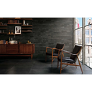 Twee mid-century moderne armstoelen met houten frame en zwart leren bekleding naast Maku Dark 60x60