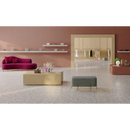 Moderne showroom met Medley terrazzo white 60x60 rett tegels en stijlvolle meubels