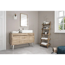 Moderne houten badkamer wastafel met metalen poten en Neutra Pearl 60x60 R11 antislip