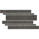 Donkergrijze gestructureerde steen strips in een verspringend patroon van Nexus Antracite Mozaiek Muretto