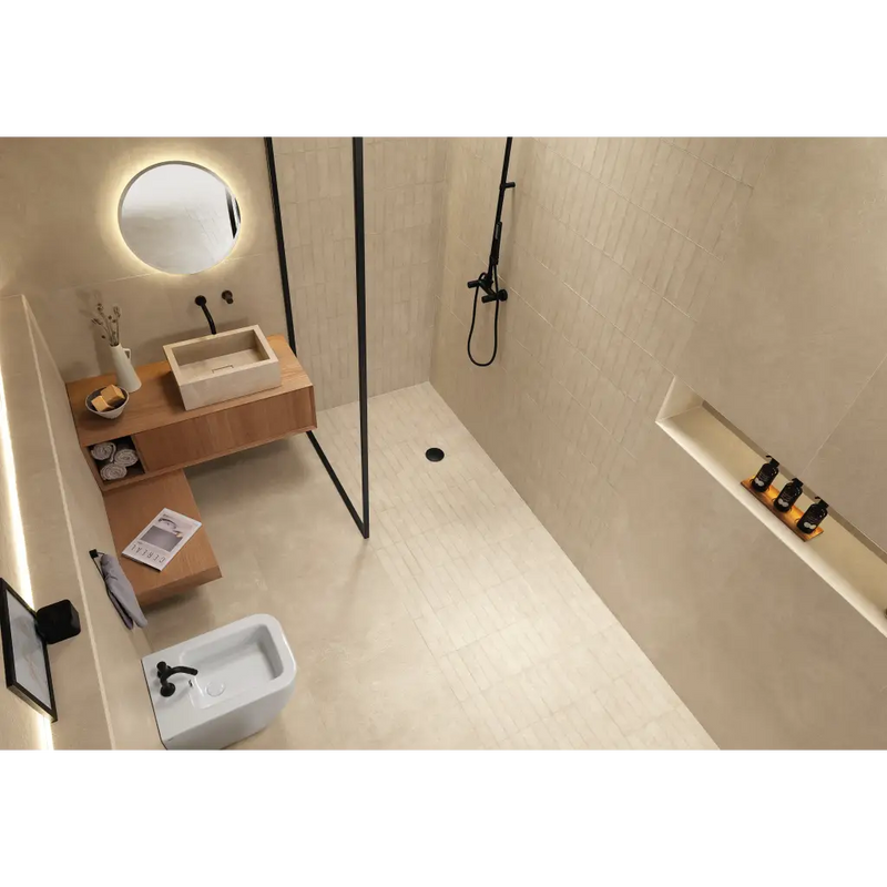 Moderne minimalistische badkamer met Nobu Beige 6x24, een drijvende houten wastafel