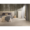 Bed met grijze dekbedden, beige plaid en paarse accentkussens bij Nobu White 80x80