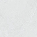 Lichtgrijze marmerlook met subtiele diagonale adering in Norwich White 60x60 rett