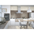 Moderne witte keuken met Opal Ivory glans 7,5x30 en een bruine bakstenen backsplash