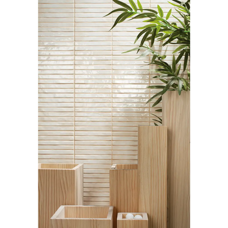 Lichte horizontale subwaytegels met iriserende finish, Pencil Raku Pearl mozaiektegel 35x35cm