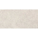 Lichte beige tegel met gemêleerd kalksteen uiterlijk van Pierre Pearl 30x60 rett