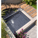 Moderne zwembad met donker mozaïektegels en houten trap, Koko Blue Night 5x15 mat