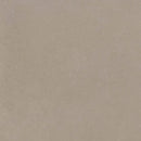 Beige textuurte tegel rift sand 90x90 met subtiele spikkels geschikt voor vloer en wand in 90x90 rett formaat