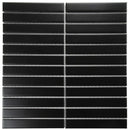 Zwarte matte tegels met dunne witte voegen in een trendy patroon. SEF22925 Black Matt