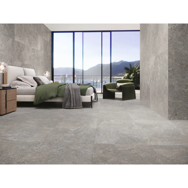Moderne slaapkamer met olijfgroen beddengoed en Stoneland Grey mat 80x80 rett