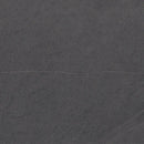Donkere grijze terrastegel Overland Anthracite met subtiele lijn op het oppervlak