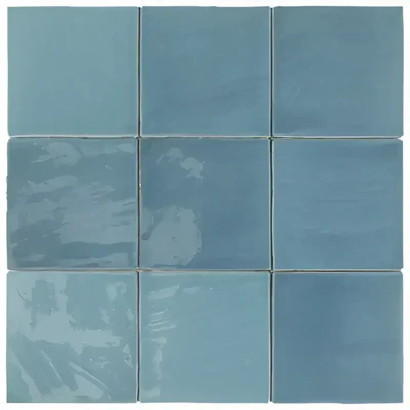 Blauwe glossy keramische tegels TopTegels Beach Blauw 15x15 cm van American Olean