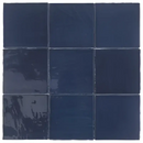 Navy blauwe glossy keramische tegels van TopTegels Beach Donker Blauw 15x15 cm