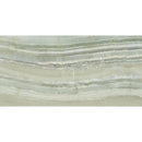 Een gladde venus jade marmerlook zijdeglans tegel in lichtgrijs met wit en subtiele aders 59,5x119,2 rett