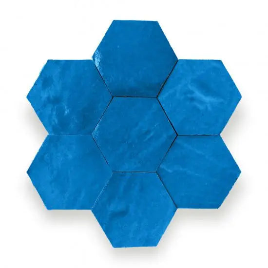 Blauwe Zelliges Alhambra Hexagone 26 Bleu Balin hexagonale puzzelstukken met glanzende, textuurde afwerking