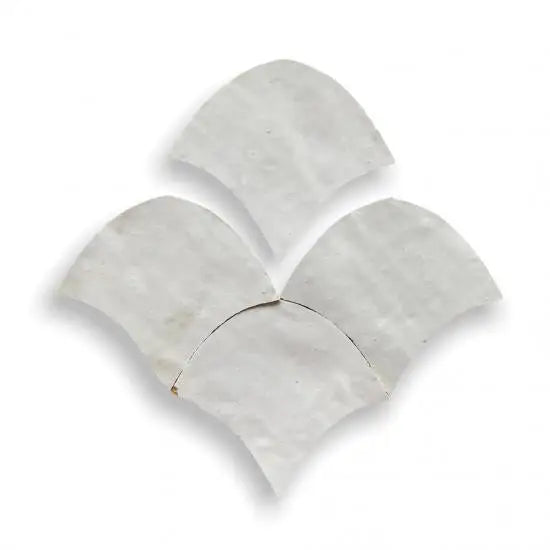 Witte geprinte Alhambra Zellige Fishscale 06 Blanc Casse baby booties met elastiek en zachte zool