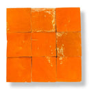 Vibrante oranje zellige alcazar tegels 10x10 cm met licht glanzende textuur in een 3x3 grid geplaatst