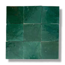 Glanzende groene Zelliges Alhambra cypresse 10x10cm tegels in vierkant patroon