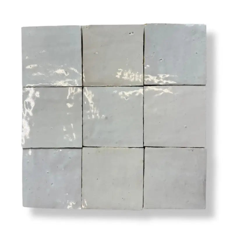 Nine lichtgrijze zellige tegels blanc 10x10 met subtiele glans en natuurlijke imperfecties als vloertegels