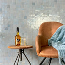 Zelliges Alhambra 23 Bleu Ciel 10x10 cm keramische tegels met whisky fles