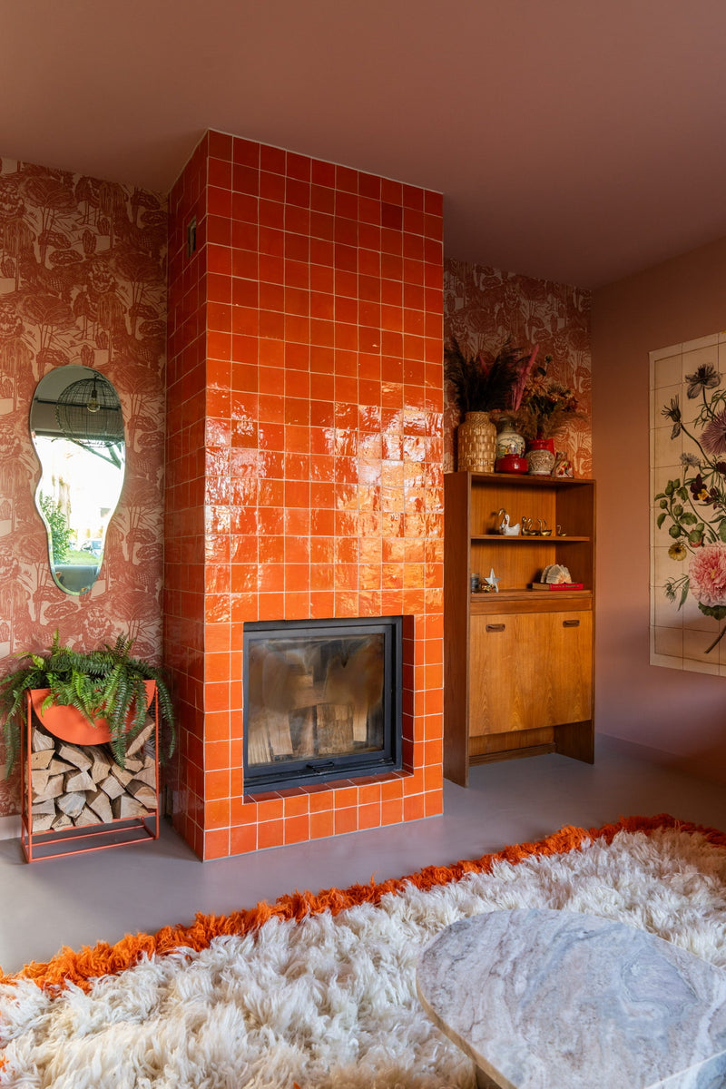 Oranje Zelliges Alhambra 74 met zwarte haard, perfect voor je alhambra orange 10x10