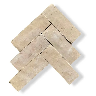 Gebroken stukken witte krijt in geometrisch patroon, Zelliges Alhambra Bejmat