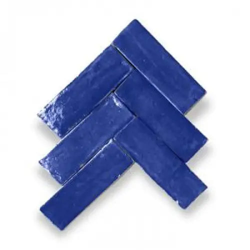 Glanzende donkerblauwe Zelliges Alhambra Bejmat tegels in visgraatpatroon